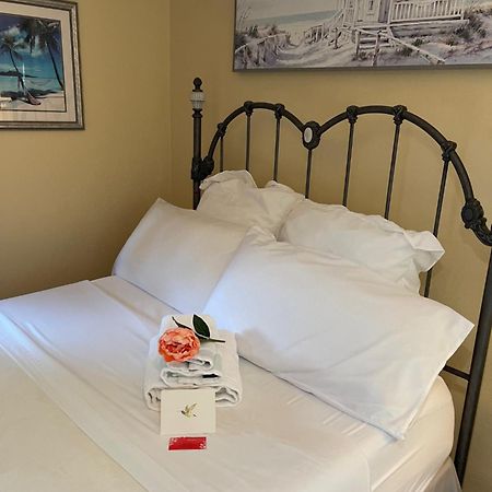 Cozy Room Near Airport & Highway Saint Louis Luaran gambar